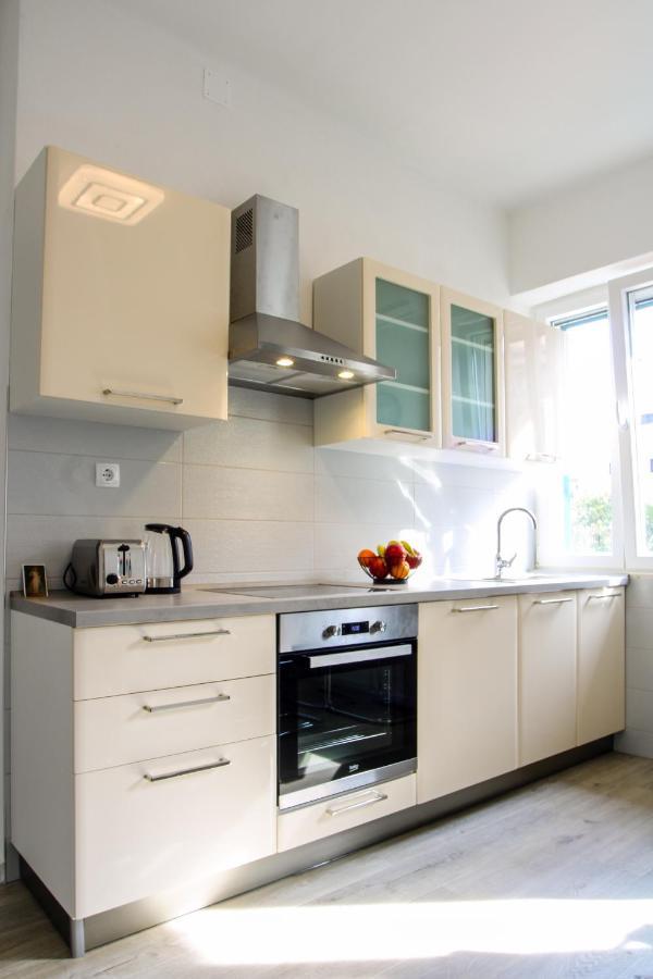 Tonka'S Beautiful Apartment In City Centre Spalato Esterno foto