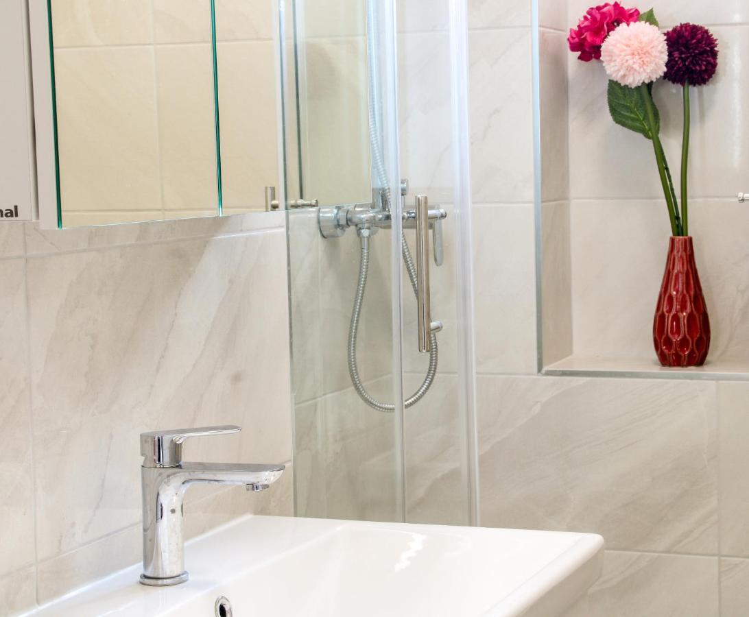 Tonka'S Beautiful Apartment In City Centre Spalato Esterno foto