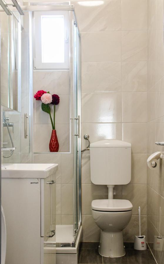 Tonka'S Beautiful Apartment In City Centre Spalato Esterno foto