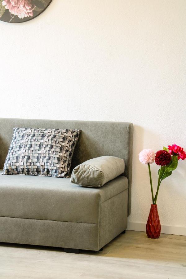Tonka'S Beautiful Apartment In City Centre Spalato Esterno foto